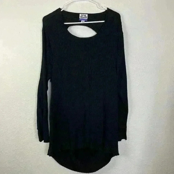 Future Collective Size 4X Black Twisted Back Sweater Kahlana Barfield Brown - Picture 1 of 10